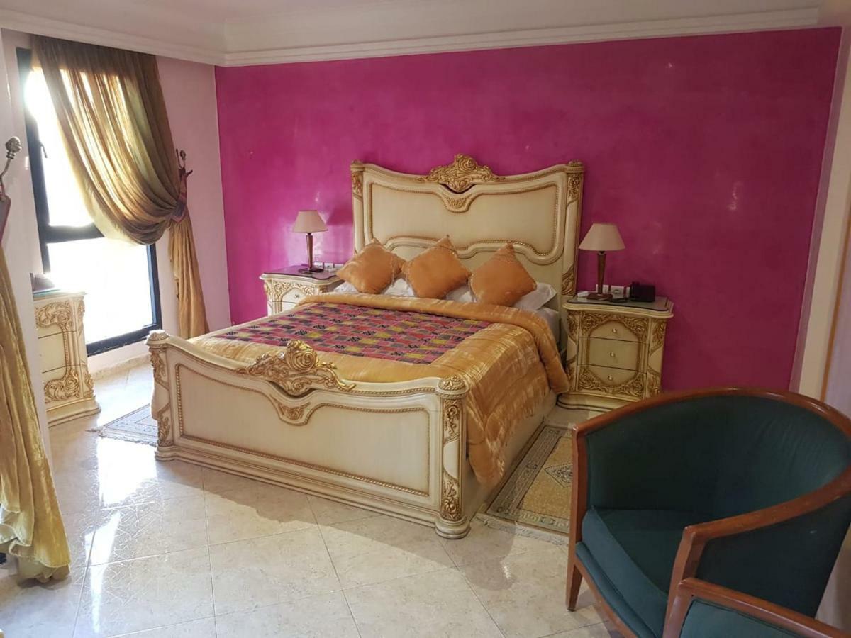 Hotel Mounia Fez Esterno foto